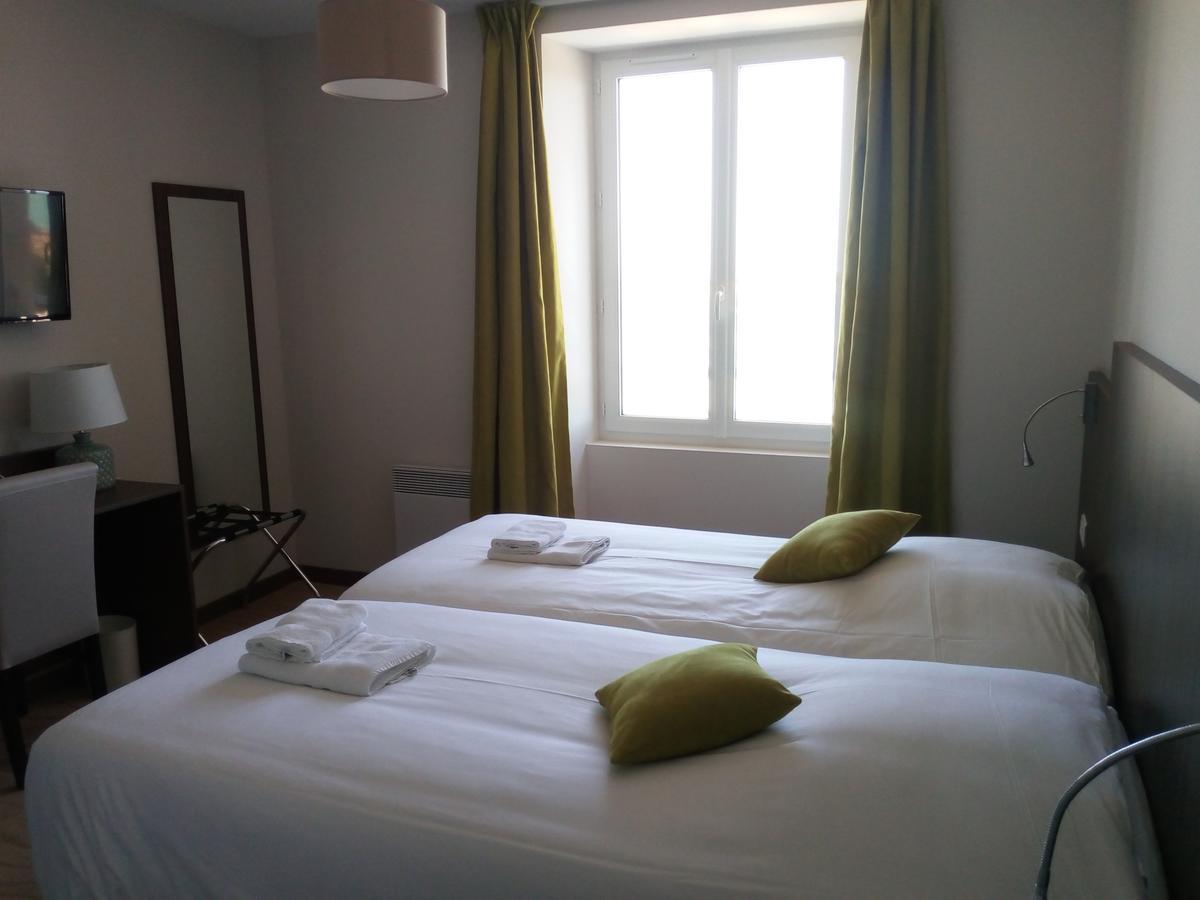 Grand Hotel De Port Blanc Penvénan 外观 照片