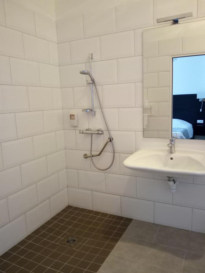 Grand Hotel De Port Blanc Penvénan 外观 照片