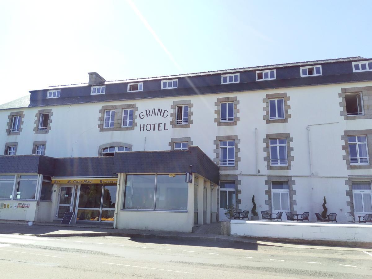 Grand Hotel De Port Blanc Penvénan 外观 照片